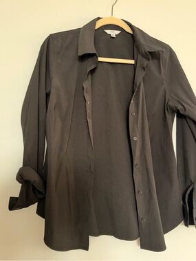 Time and Tru Black Button-Front Shirt